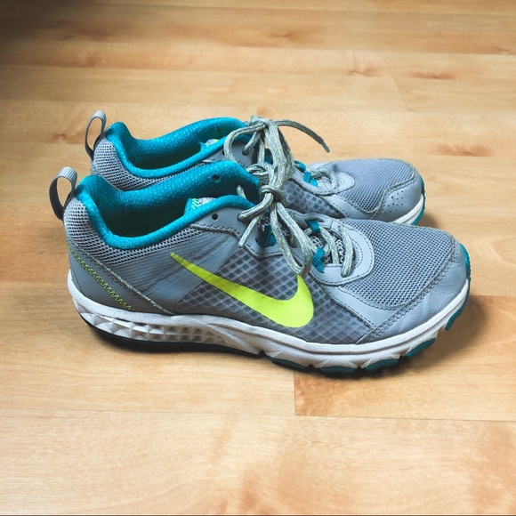 Nike Gray & Teal Wild Trail Running Sneaker Athletic Shoe Womens Size 6.5 - Picture 2 of 8